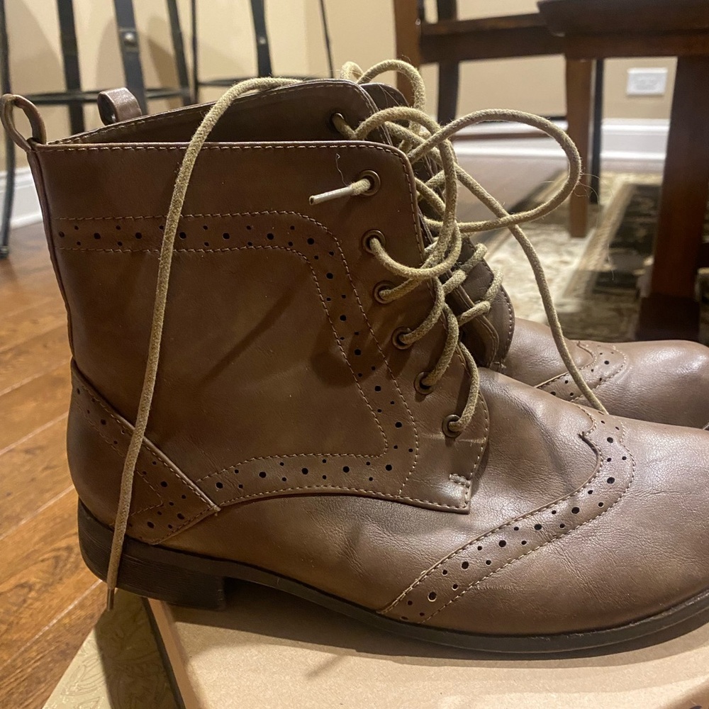Womens Boots